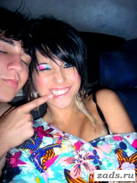 Снова на сайте эмо девушки (24 фотографии)