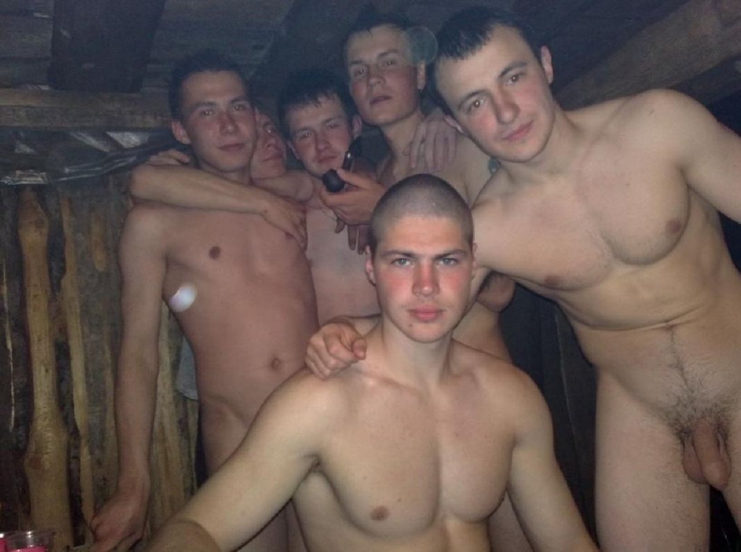 порно геи русские в бане солдаты фото 27