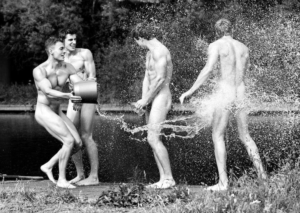 геи подростки в лагере голые фото 114