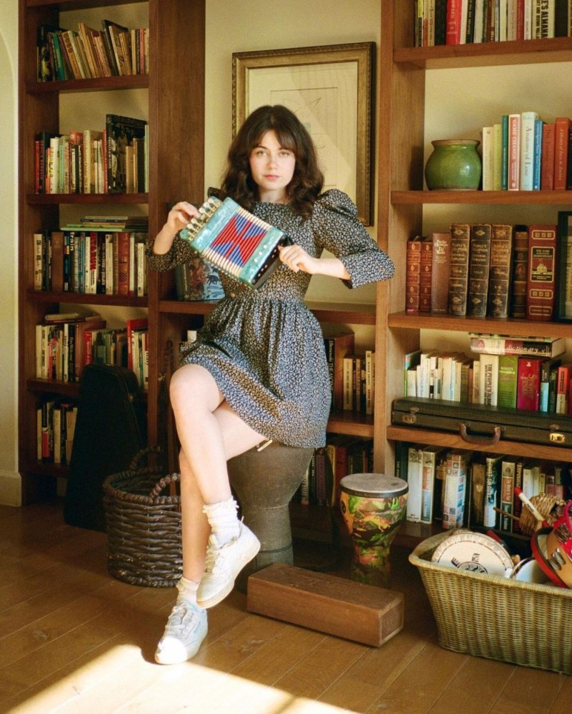 Molly Gordon