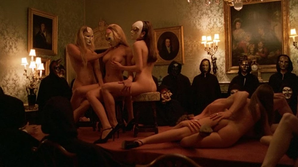 Eyes wide shut вечеринка