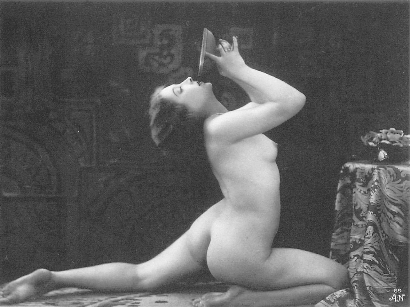 Incredible insights into the art of 1920s nude photography