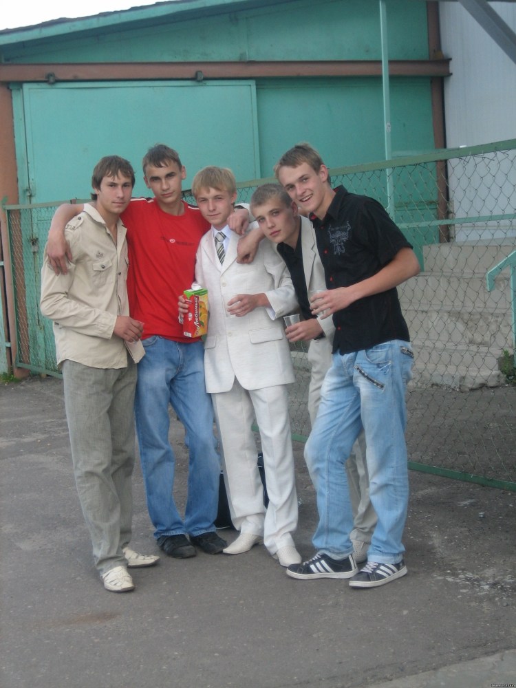 Черный однотонный