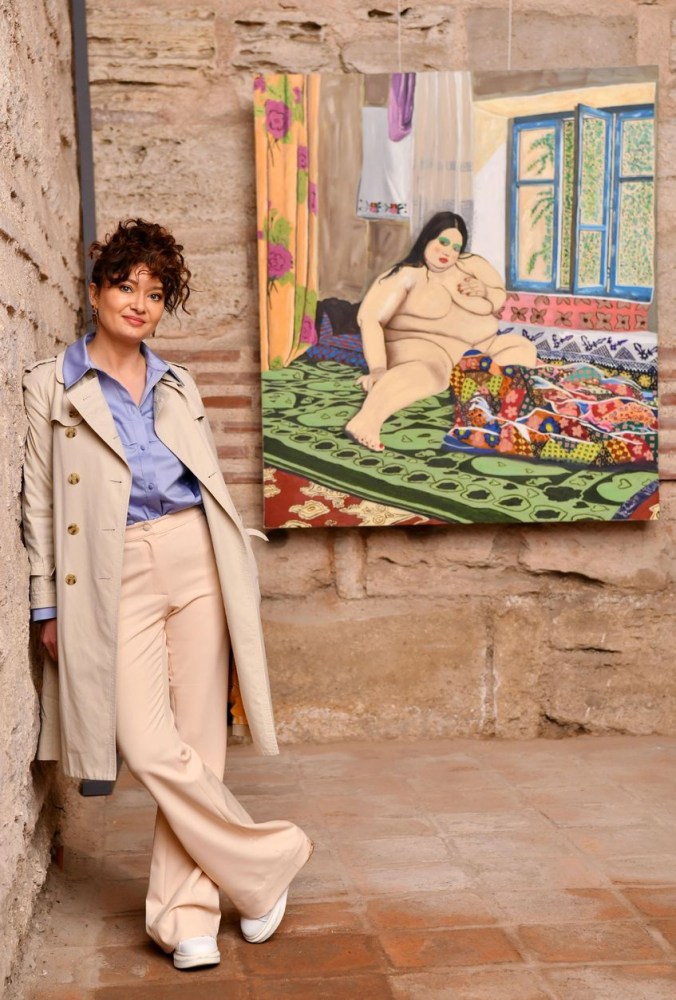Turkish actress nurgul