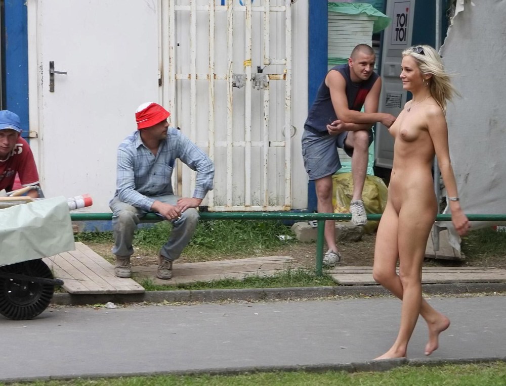 Illarionova Outdoor gangbang Наталья Илларионова Гангбанг