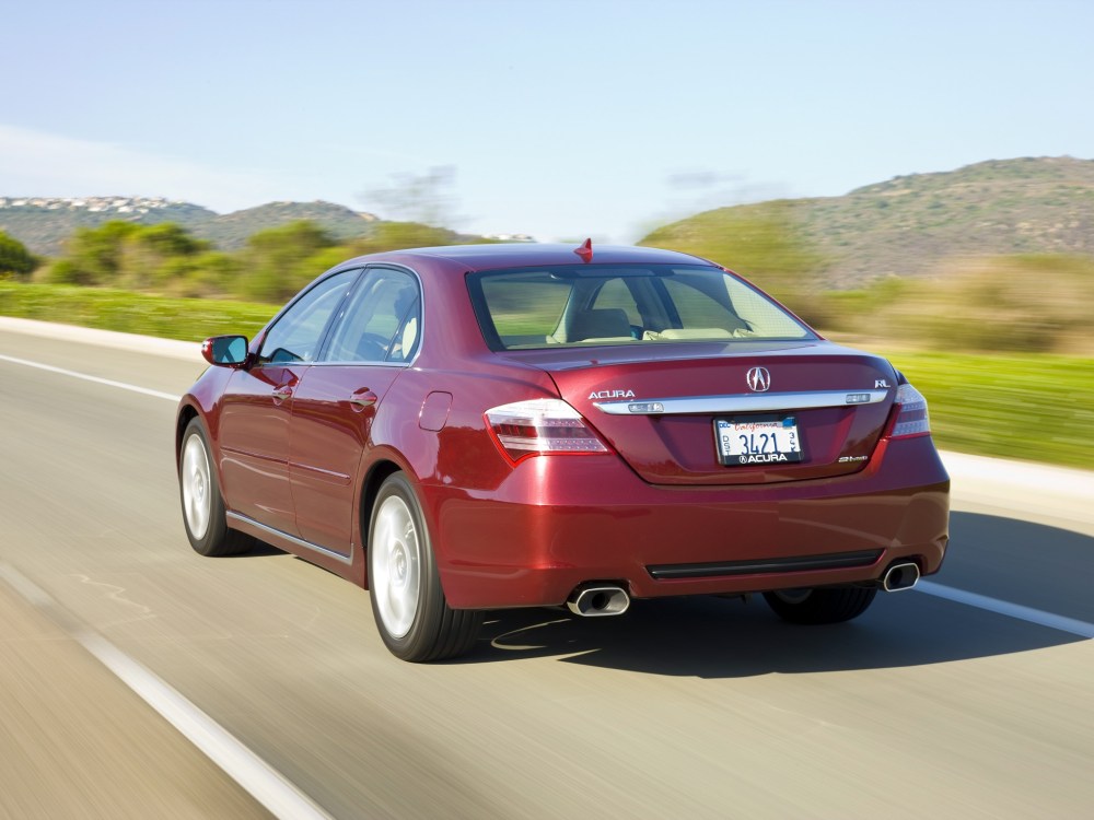 Acura RL седан