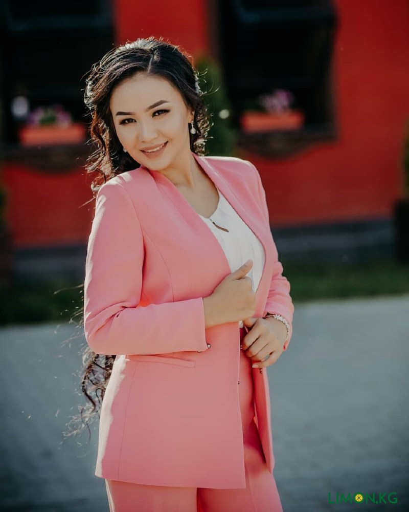 Отец Асель Кадырбекова