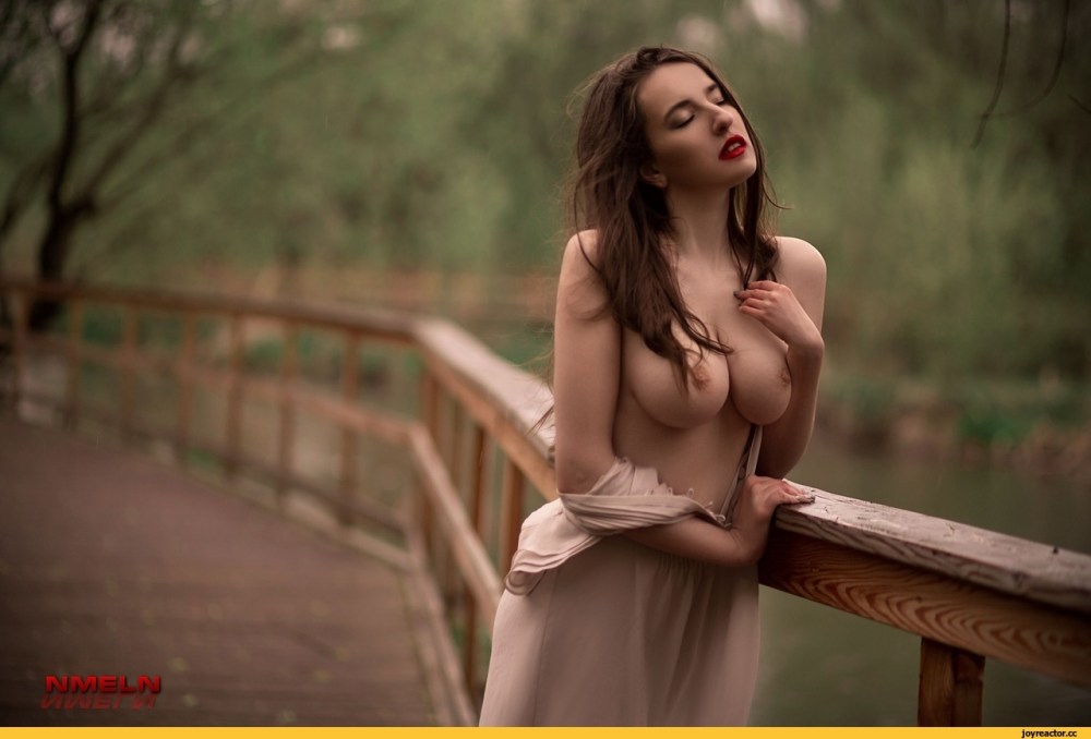 Julia Abrams модель