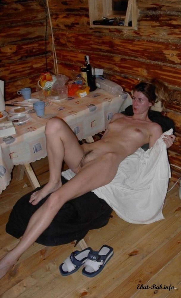 Голые пьяные Деревенские девки