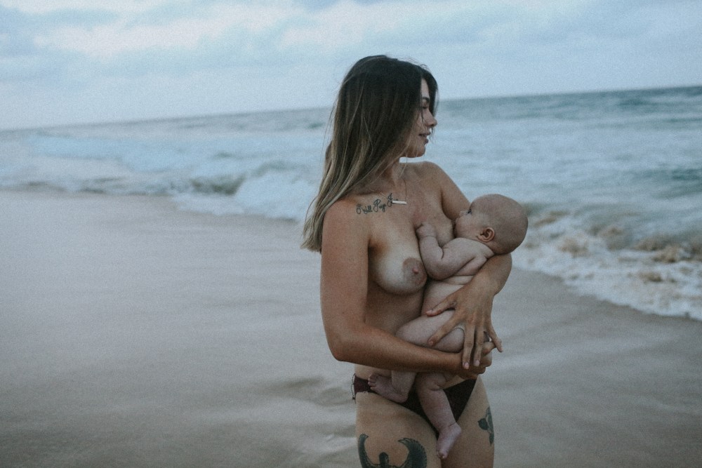 Даниэль Делауней pregnant nude