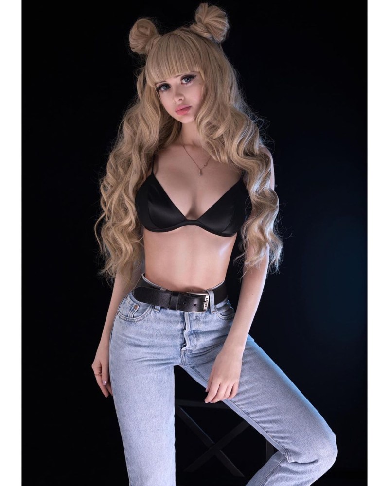 Анжелика Кенова Angelica Kenova