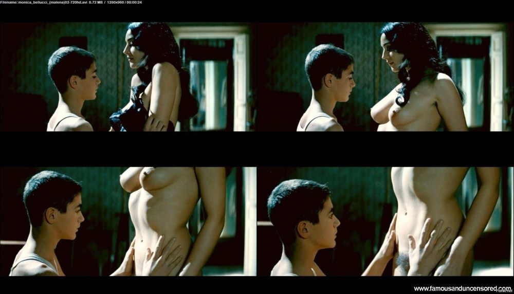 Полностью голая Моника Беллуччи в фильме «Малена», 2000