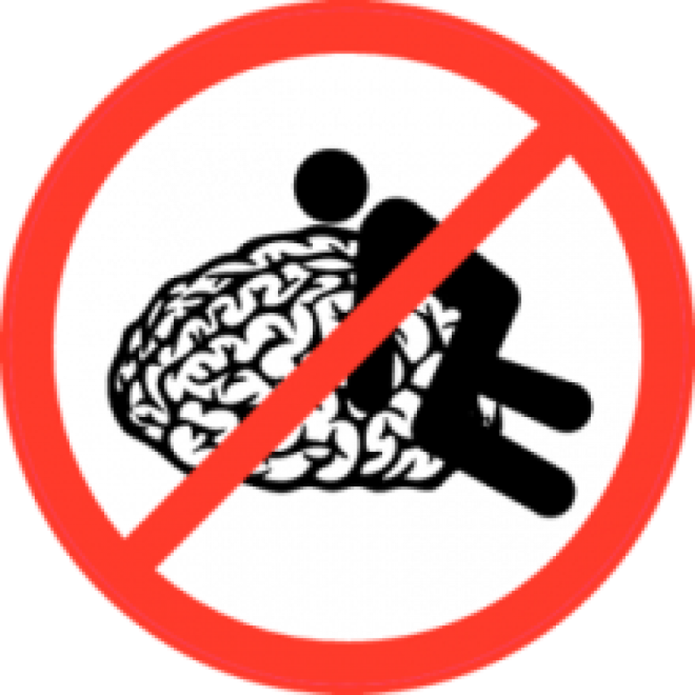 Лежит в луже слез