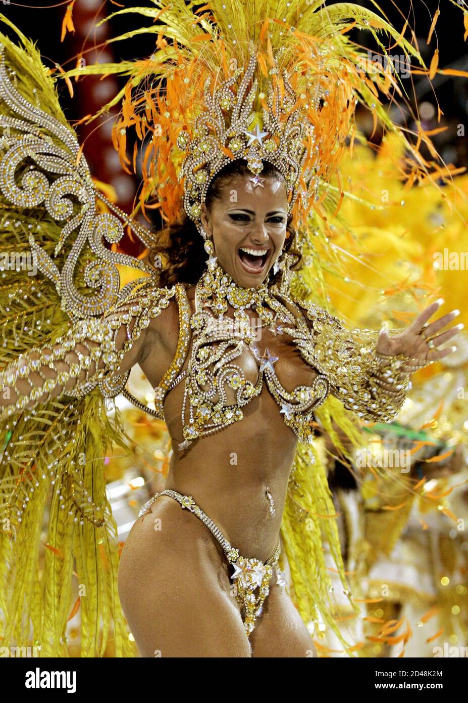 оргия на карнавале в бразилии порно фото 110