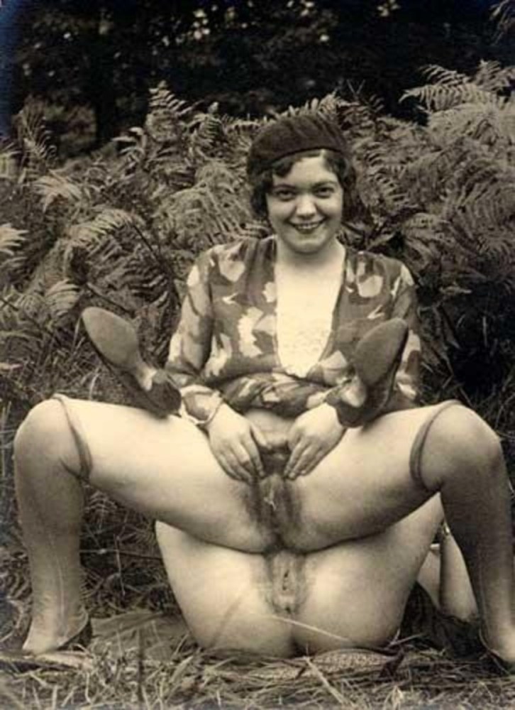 Первые порнографические фотографии