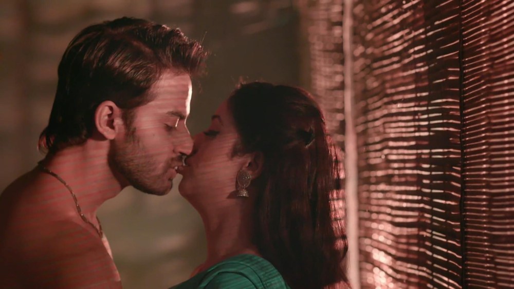 India Charlie Kiss фильм