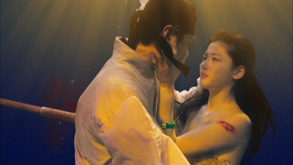 Jin Baek в Нижнем белье